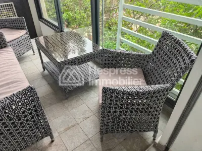 Très bel appartement à CFC à louer 80 m²