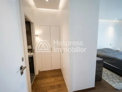 Très bel appartement à CFC à louer 80 m²