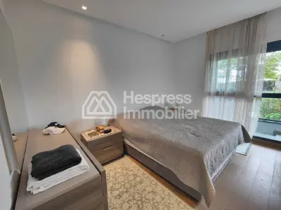 Très bel appartement à CFC à louer 80 m²