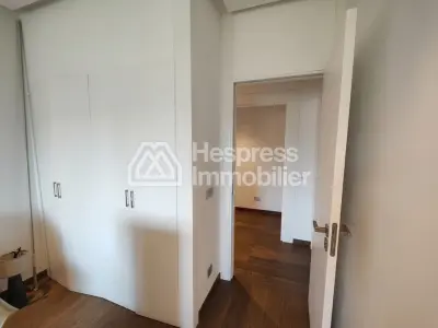 Très bel appartement à CFC à louer 80 m²