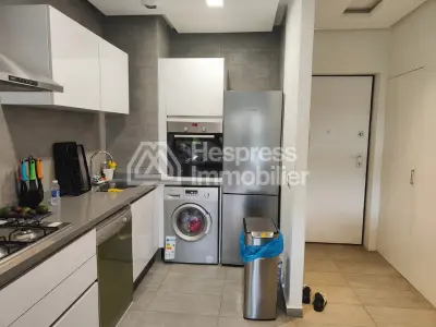 Très bel appartement à CFC à louer 80 m²