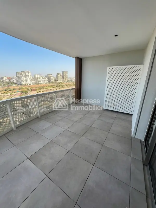 Beautiful studio apartment for rent in Casa Financier City