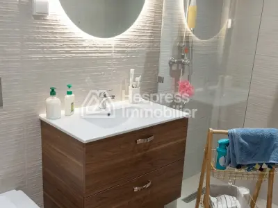 Appartement à louer 90 m² à Dar Bouazza