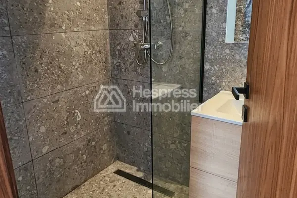 Beautiful 3-bedroom apartment for rent in CFC