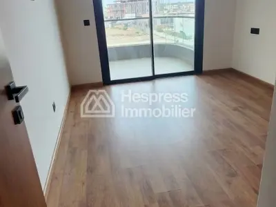 Beautiful 3-bedroom apartment for rent in CFC