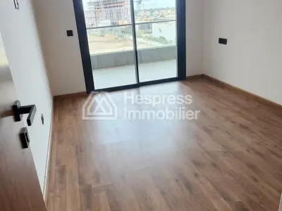 Beautiful 3-bedroom apartment for rent in CFC