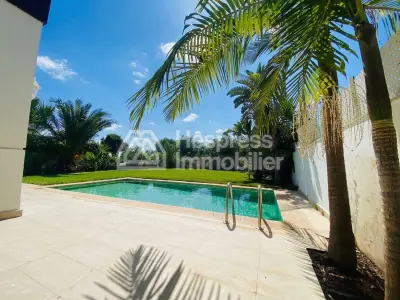 Luxurious villa for rent in Ville Verte Bouskoura