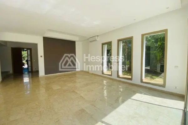 Luxurious villa for rent in Ville Verte Bouskoura