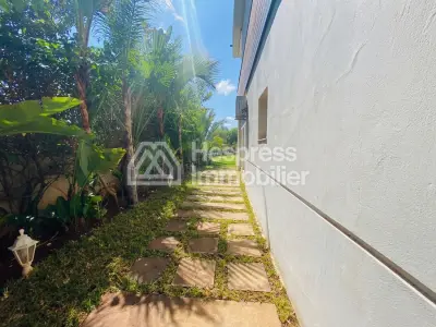 Luxurious villa for rent in Ville Verte Bouskoura