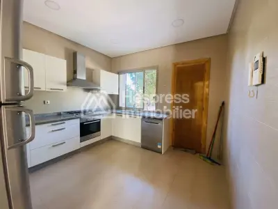 Luxurious villa for rent in Ville Verte Bouskoura