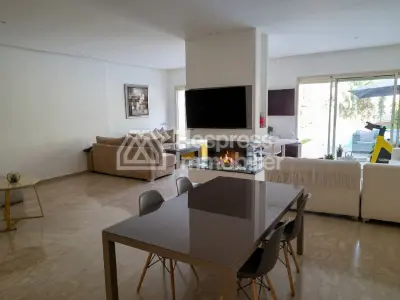Villa de luxe vide à prestigia pour la location