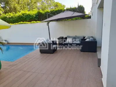 Villa de luxe vide à prestigia pour la location