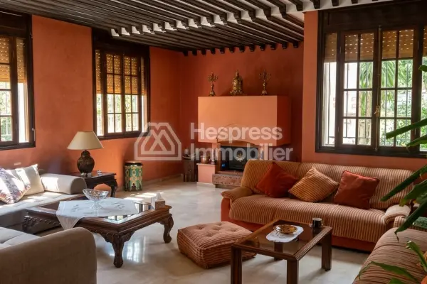 Villa for sale in Lot Marjana Sidi Maarouf