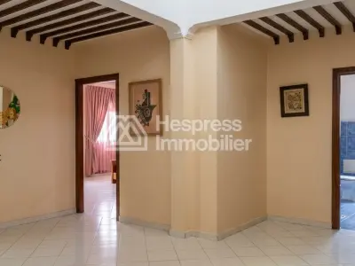 Villa for sale in Lot Marjana Sidi Maarouf