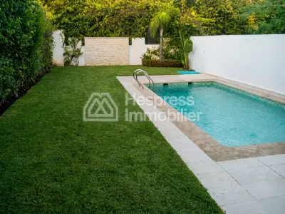 Furnished villa in Bouskoura green city