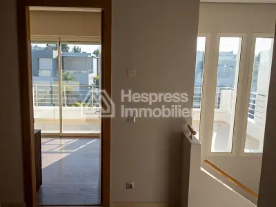 Furnished villa in Bouskoura green city
