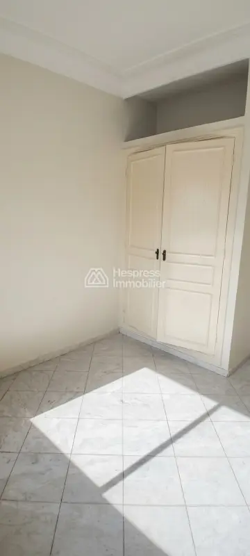 Beautiful apartment for sale in Sidi Maarouf