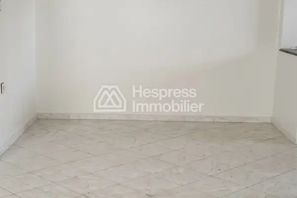 Beautiful apartment for sale in Sidi Maarouf