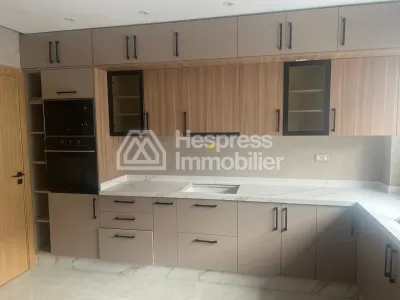 Bel appartement en location bien situé dans le haut Agdal