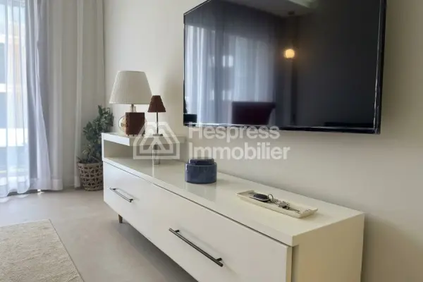 Furnished studio apartment for rent in Oasis