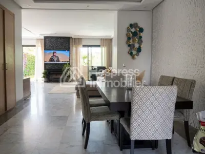 A saisir vite Superbe villa à préstigia de 700 m²