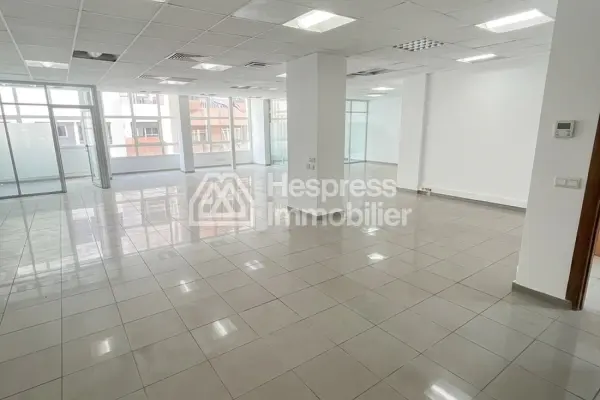 Bureaux à louer à boulevard Ghandi