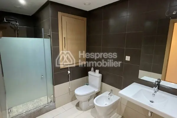 Magnifique appartement sur cfc a louer
