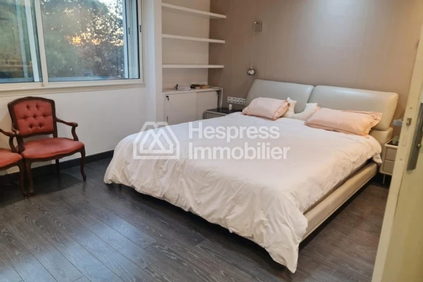 Bel appartement meublé bien situé à mabella