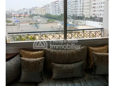شقة مفروشة للإيجار – بورغندي