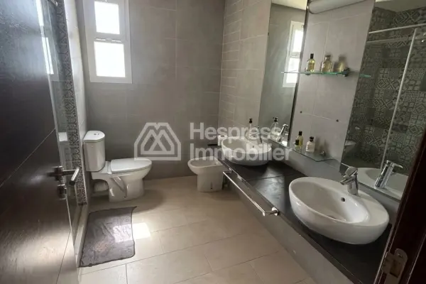Villa à vendre – Dar Bouazza