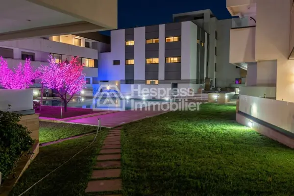 For rent – ​​Apartment in Paradis Beach, Mansouria