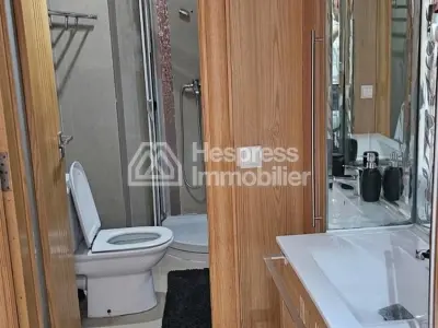 شقة جميلة للإيجار بمساحة 90 مترًا مربعًا في سيدي معروف