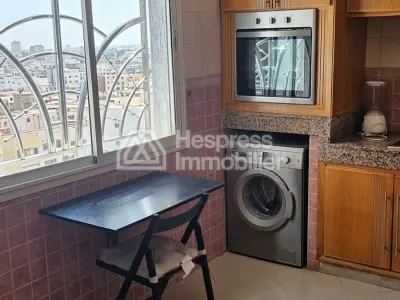 شقة جميلة للإيجار بمساحة 90 مترًا مربعًا في سيدي معروف