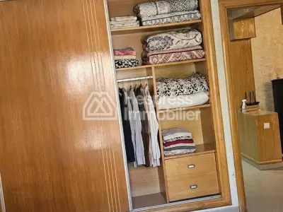 شقة جميلة للإيجار بمساحة 90 مترًا مربعًا في سيدي معروف