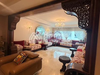 Très bel appartement bien situé à Hay Riad