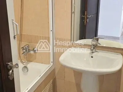 شقة للإيجار – كاليفورنيا