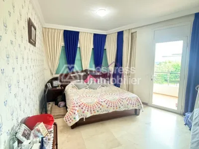 Très bel appartement bien situé à Hay Riad