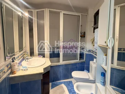Très bel appartement bien situé à Hay Riad