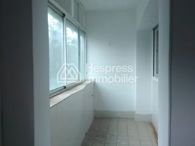 Well-located office in the upper part of Agdal