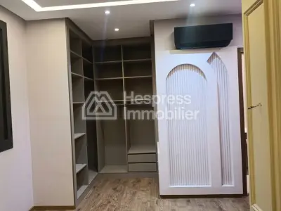 شقة غير مفروشة للإيجار في مدينة كازا المالية
