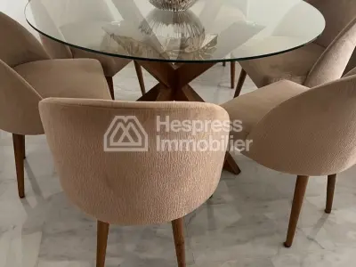 À LOUER – Appartement Meublé à CFC