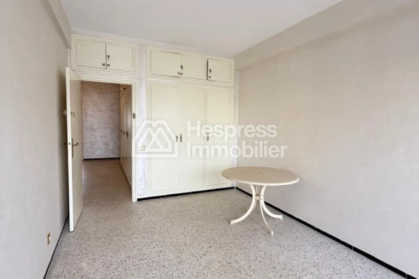 Apartment for sale at Agdal
