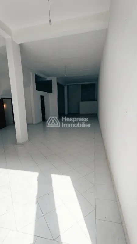 Store for rent – Dar Bouazza