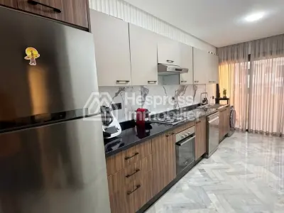 Apartment with terrace – Long-term rental