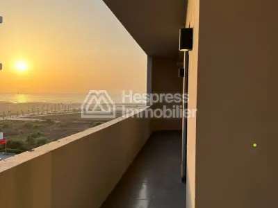 Apartment with terrace – Long-term rental