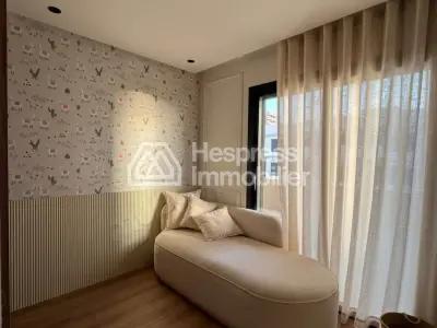 Apartment with terrace – Long-term rental