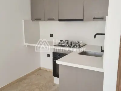 Studio moderne à louer – Boulevard Anoual