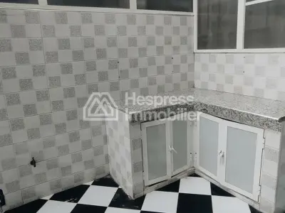 3-bedroom apartment for rent La Gironde empty