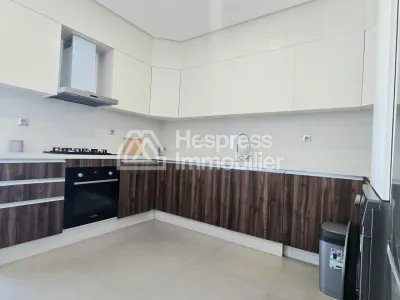 Appartement à louer – Orangeraie Souissi