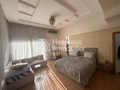 Villa d'exception à vendre à bouskoura